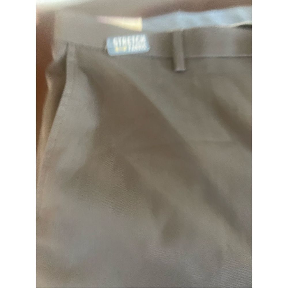 Haggar Flat Front Straight Fit Premium No Iron Khaki - Picture 4 of 4